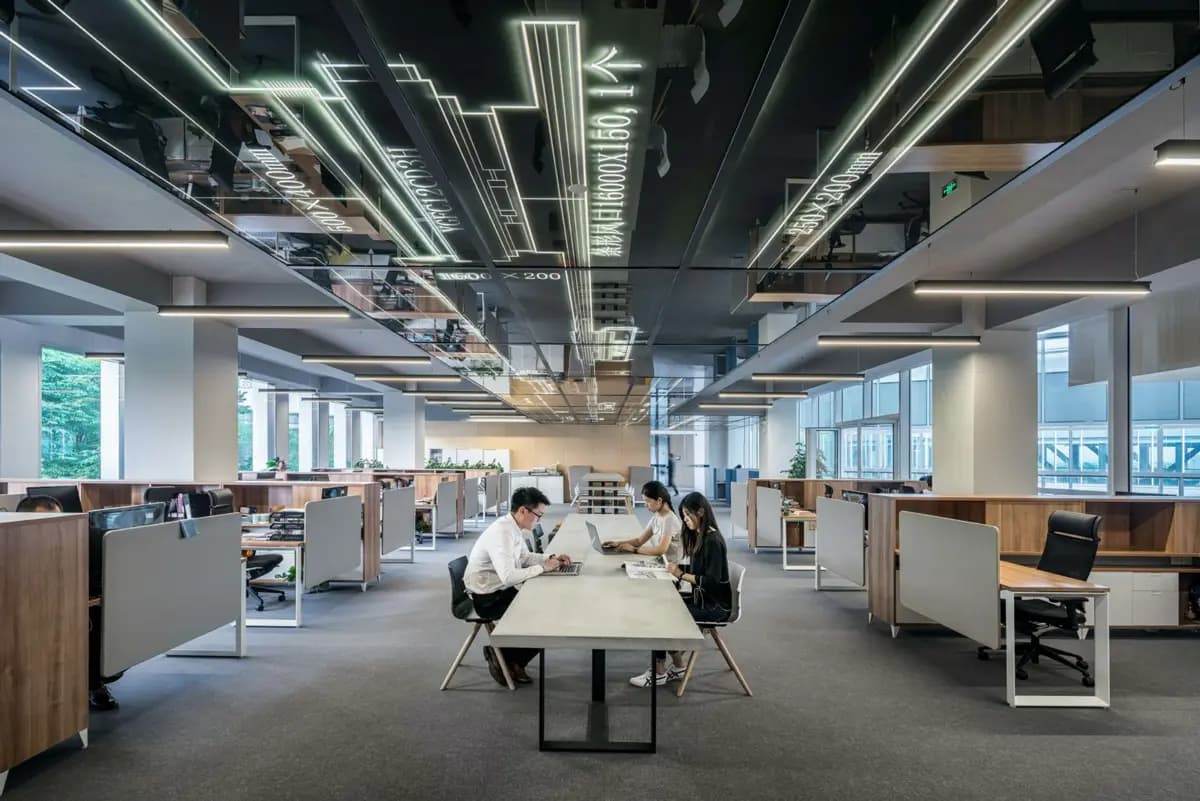 3 Amazing Flooring Ideas for Your Office