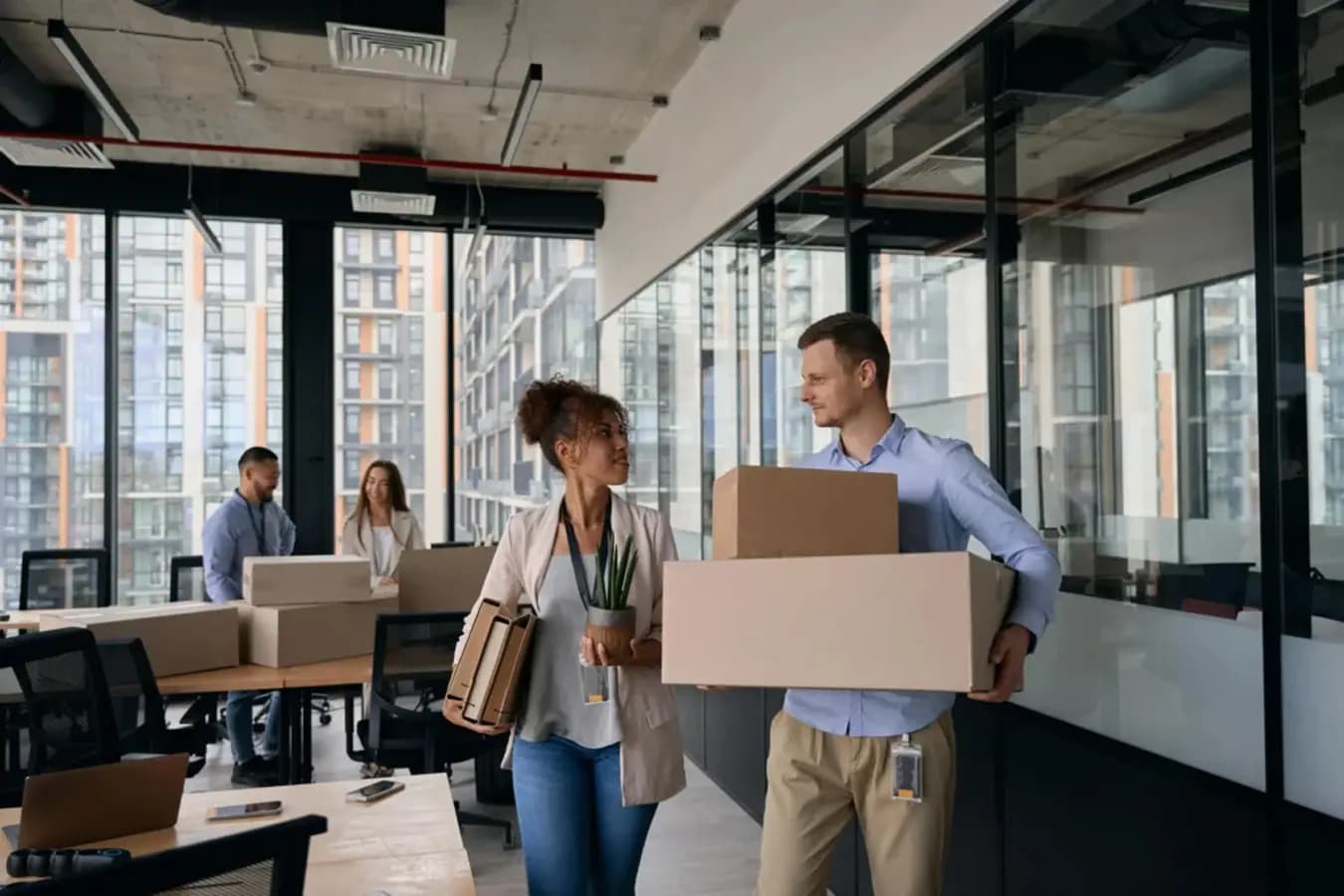 Half of UK firms is considering moving office