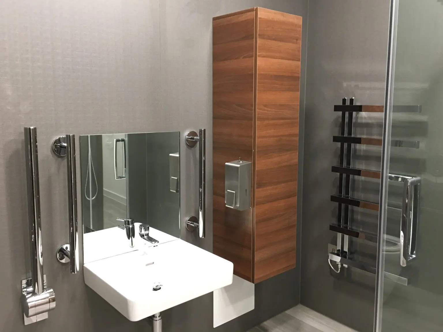 Modern Office Fit Out, London Modern Office Fit Out, London