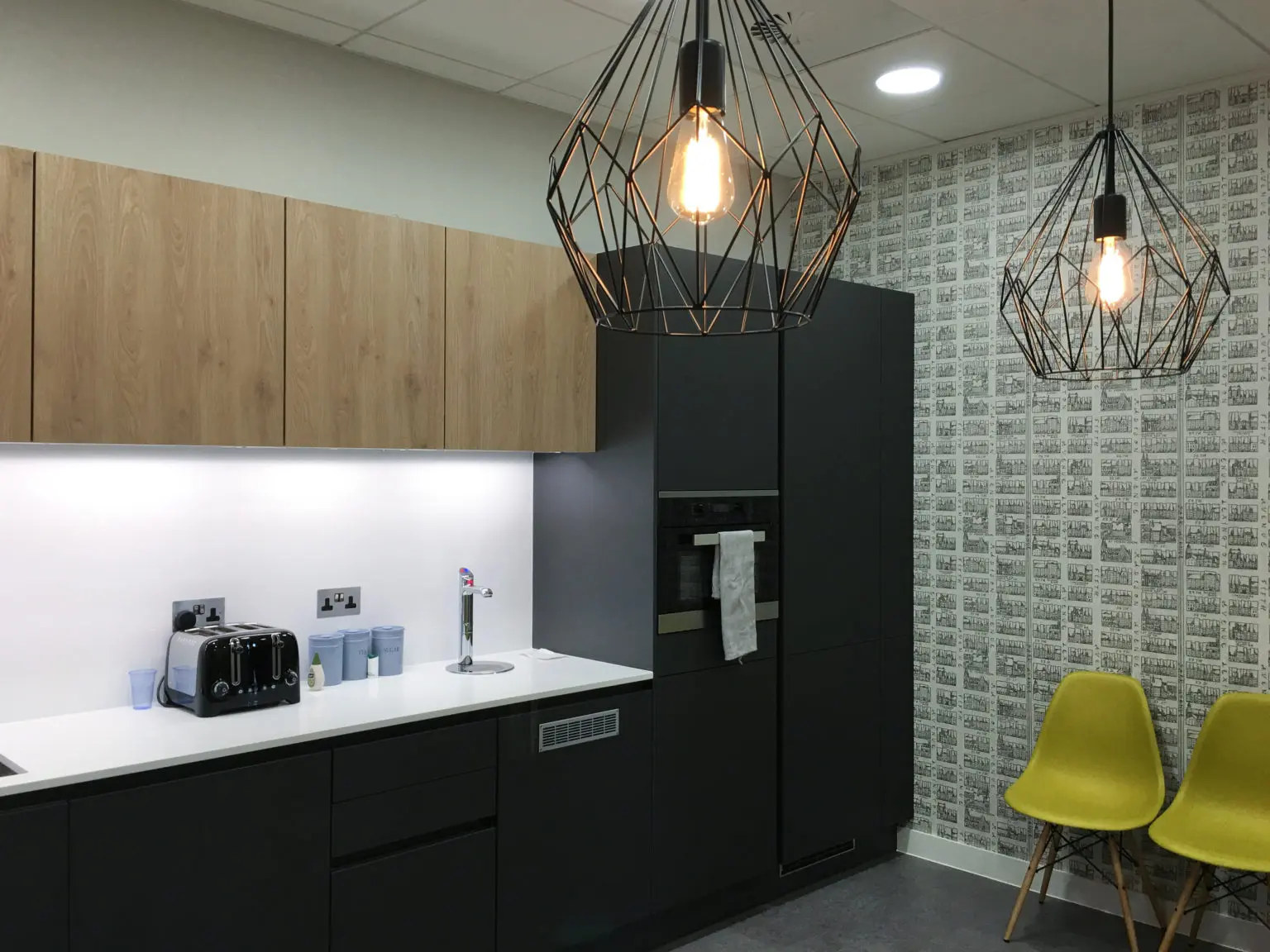 Modern Office Fit Out, London Modern Office Fit Out, London