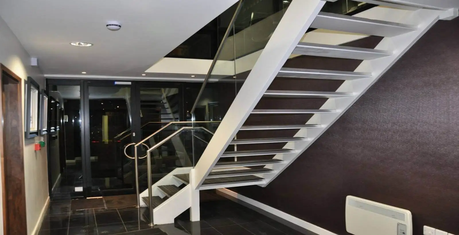 Paradox Fashion Designer Shoes with designer furniture, glass partitions, carpet tile flooring, plasterbaord Ceiling 3 Paradox Fashion Designer Shoes with designer furniture, glass partitions, carpet tile flooring, plasterbaord Ceiling 3