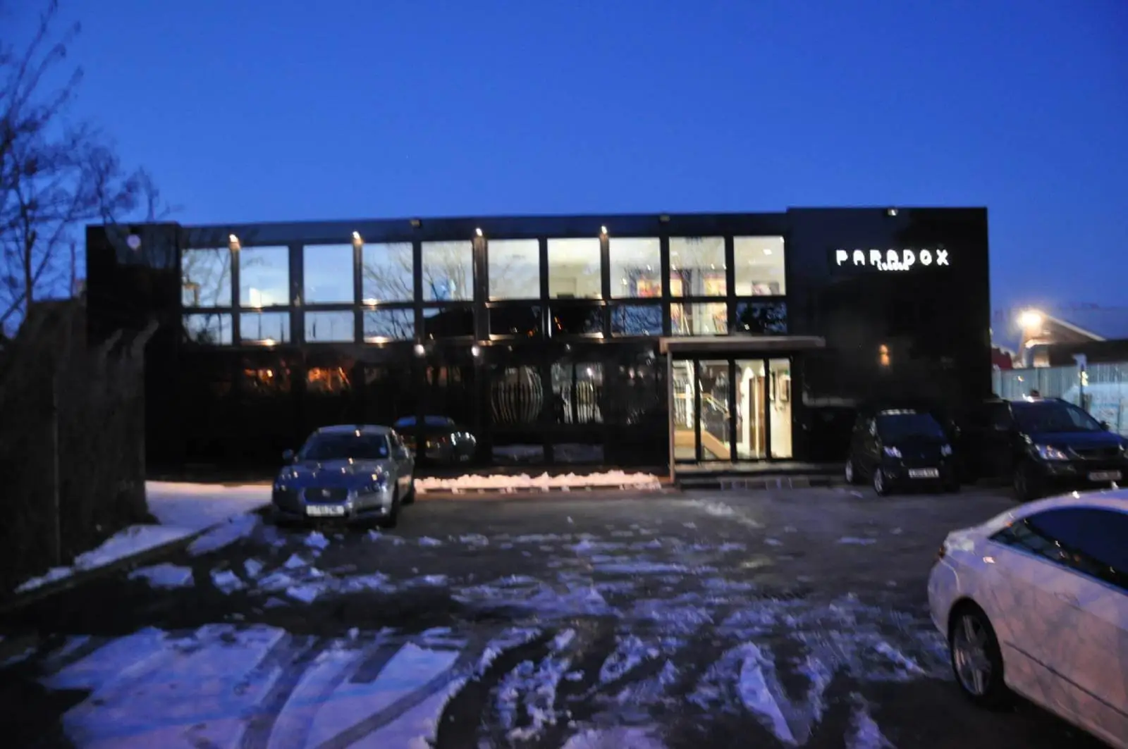 Paradox Fashion Designer Shoes with designer furniture, glass partitions, carpet tile flooring, plasterbaord Ceiling 33 Paradox Fashion Designer Shoes with designer furniture, glass partitions, carpet tile flooring, plasterbaord Ceiling 33