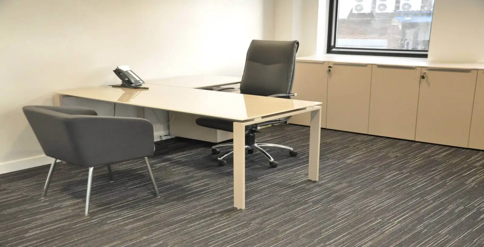 Paradox Fashion Designer Shoes with designer furniture, glass partitions, carpet tile flooring, plasterbaord Ceiling 57 Paradox Fashion Designer Shoes with designer furniture, glass partitions, carpet tile flooring, plasterbaord Ceiling 57