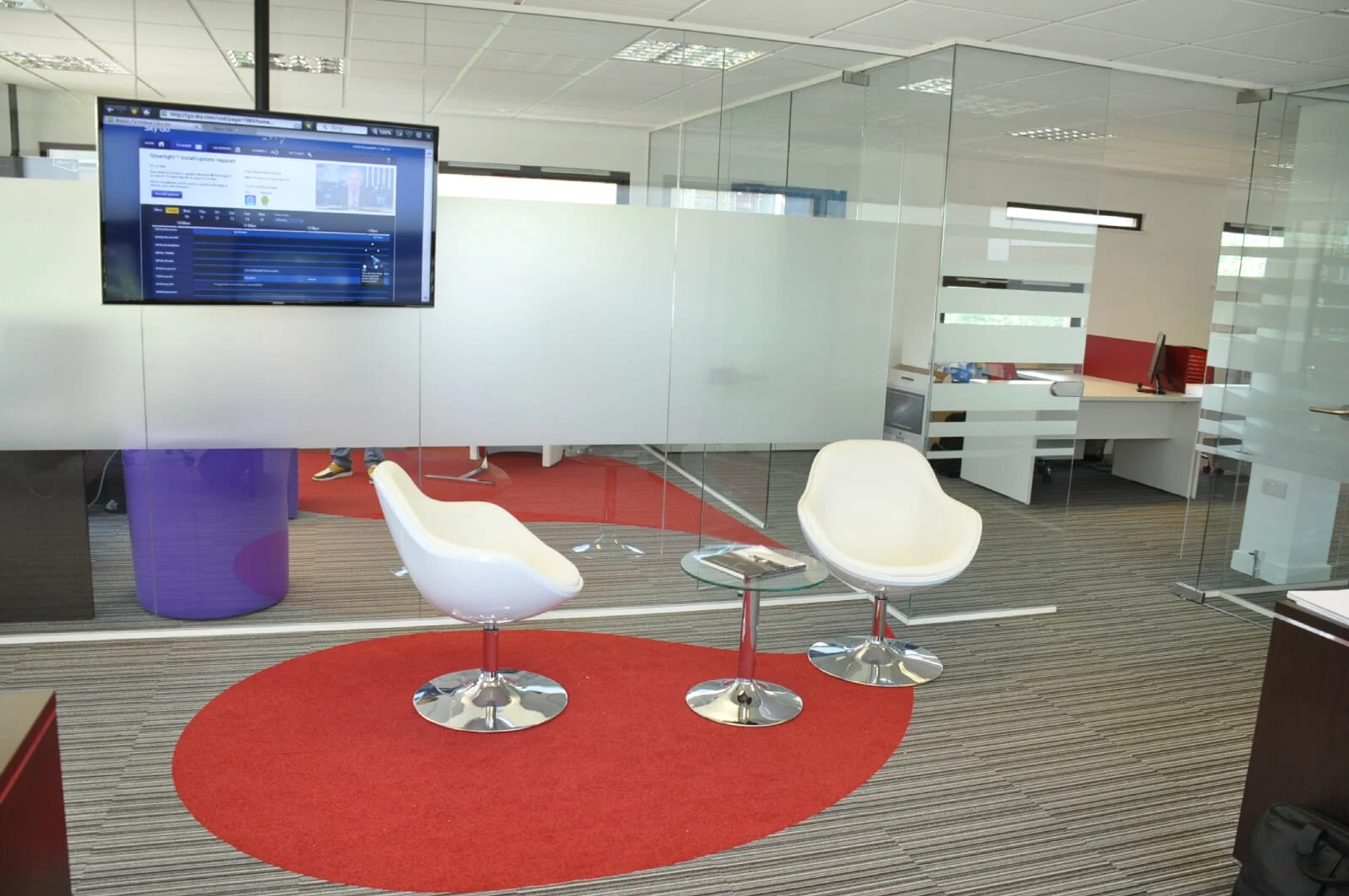 Unimines office space with designer furnitures and laminated wood flooring and suspended grid ceiling and glass partitions screen 16 Unimines office space with designer furnitures and laminated wood flooring and suspended grid ceiling and glass partitions screen 17