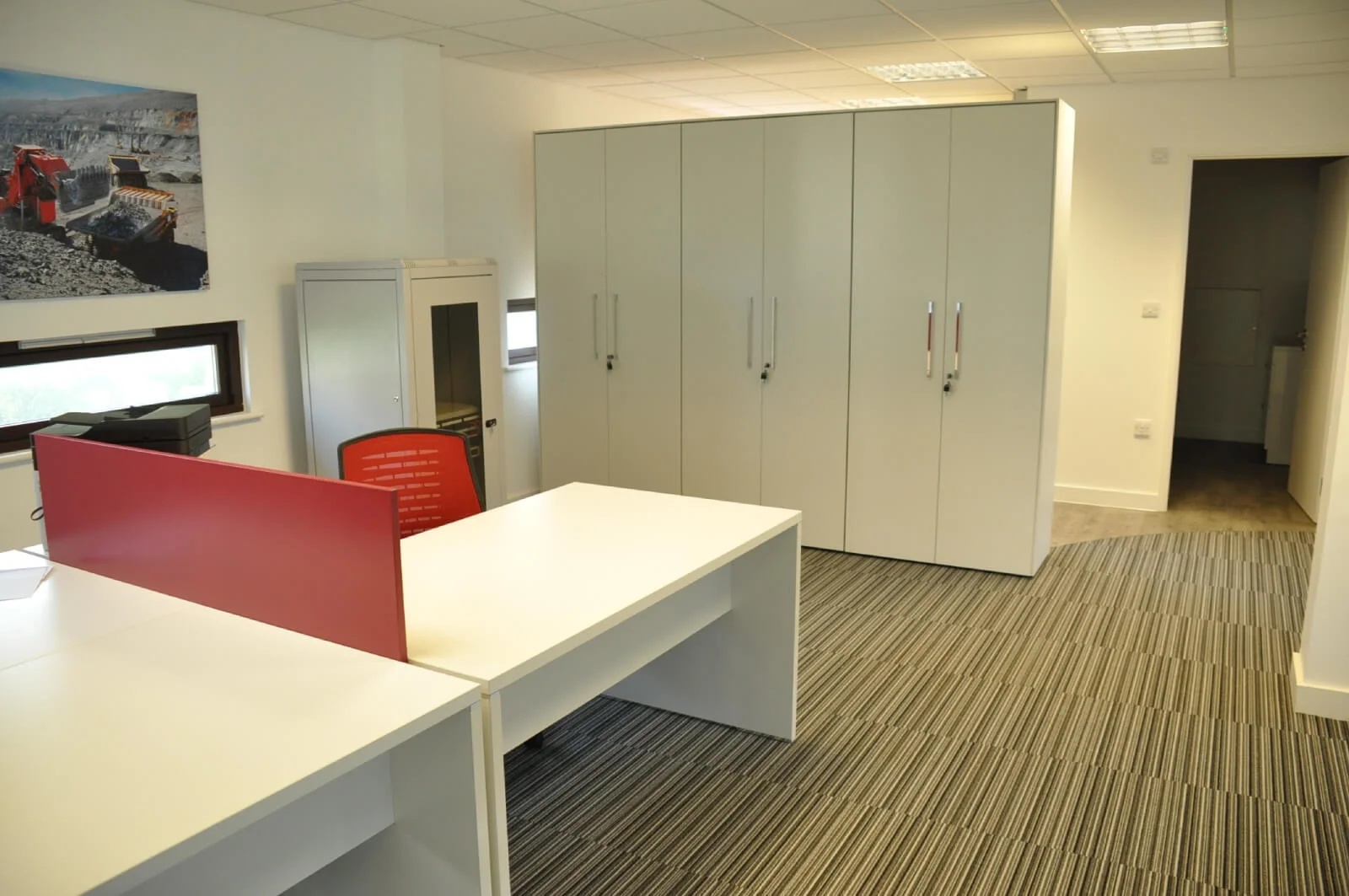 Unimines office space with designer furnitures and laminated wood flooring and suspended grid ceiling and glass partitions screen 6 Unimines office space with designer furnitures and laminated wood flooring and suspended grid ceiling and glass partitions screen 6
