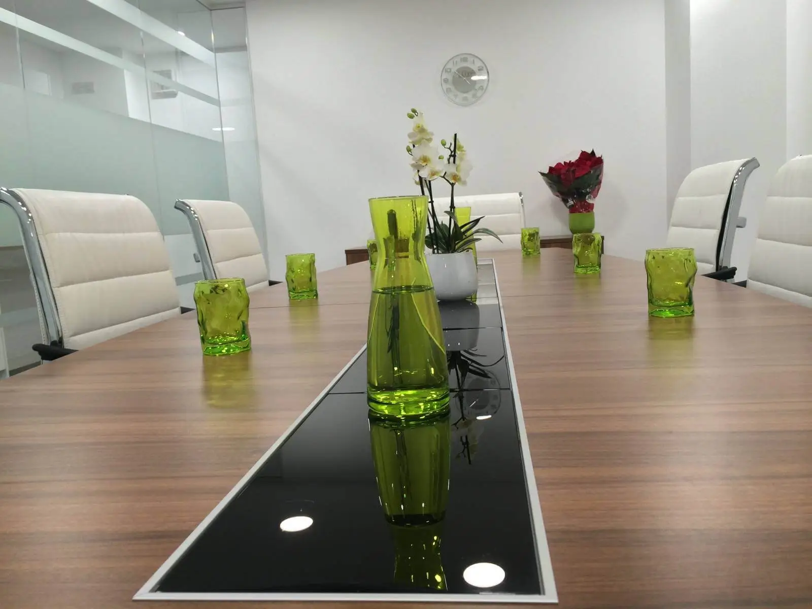 Business Cube Serviced offices with designer ceiling, flooring and glass partitions 15