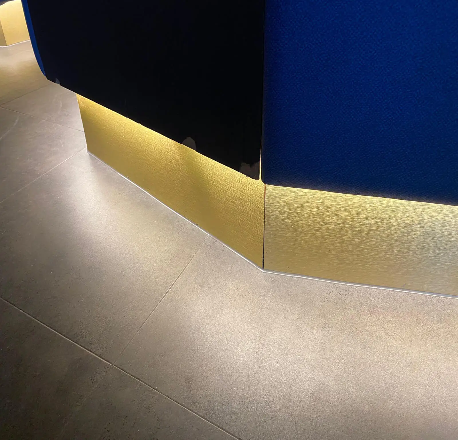 Cardamom Bar and Club with designer high tables, chairs, carpet tile flooring, and led lightings 34