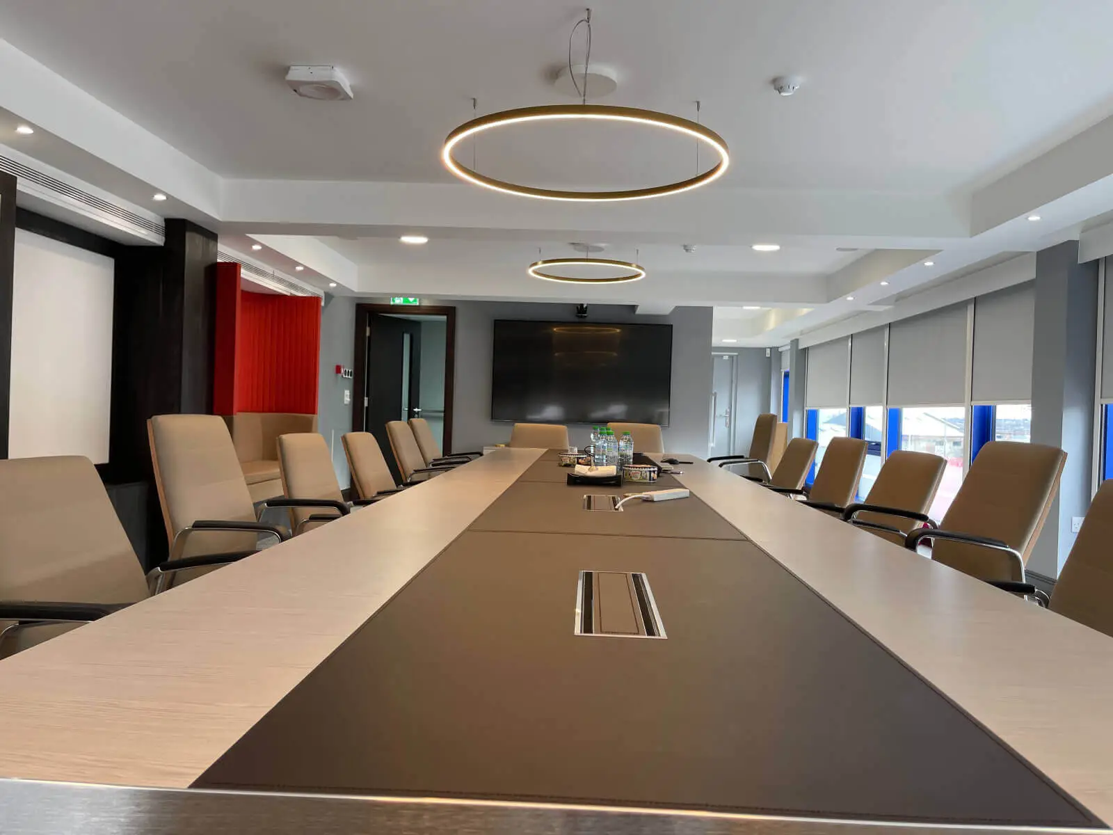 Damecha office space design with designer furniture and flooring 17