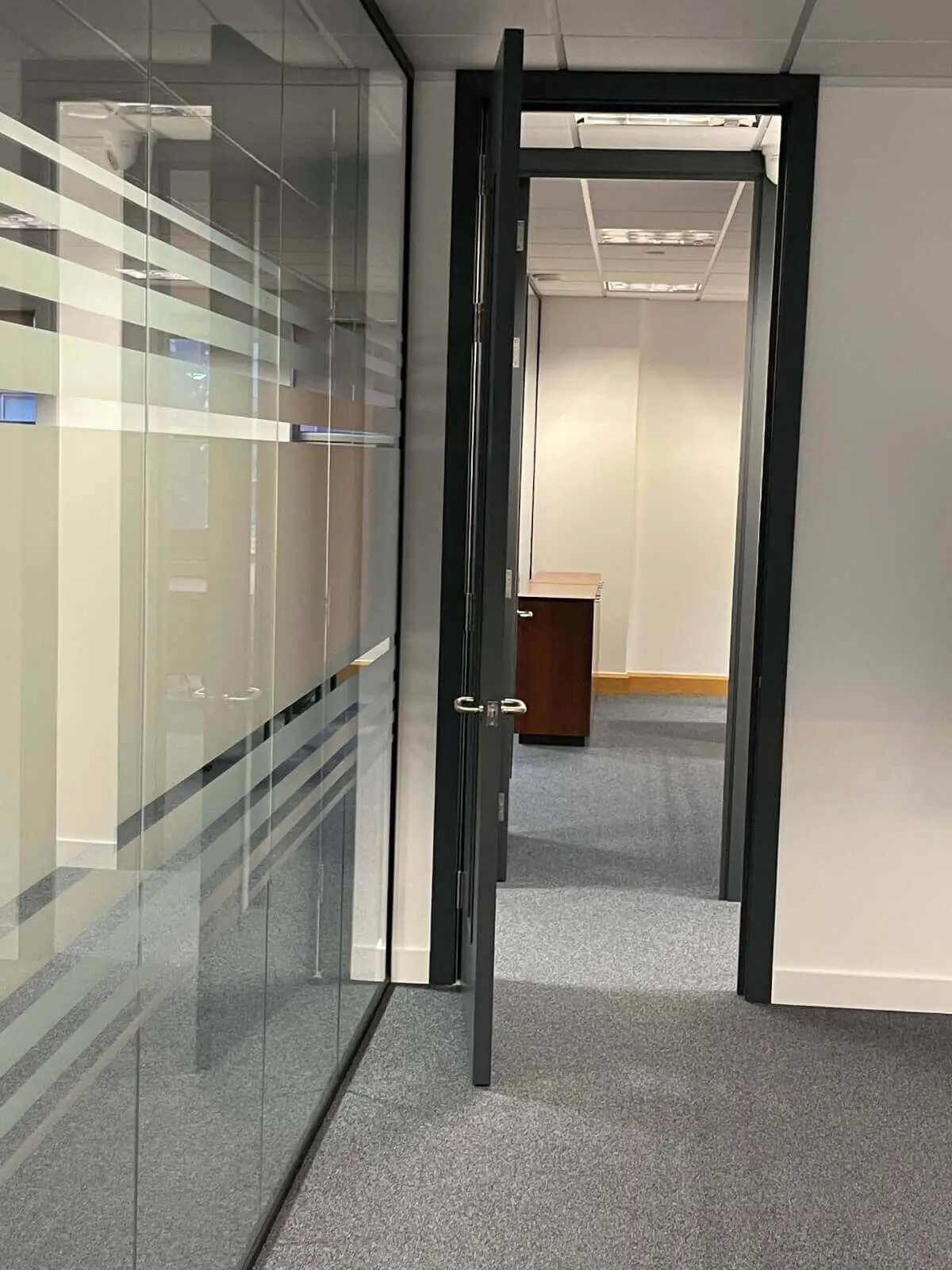 Flately office space design and refurbishment with designer furniture 2