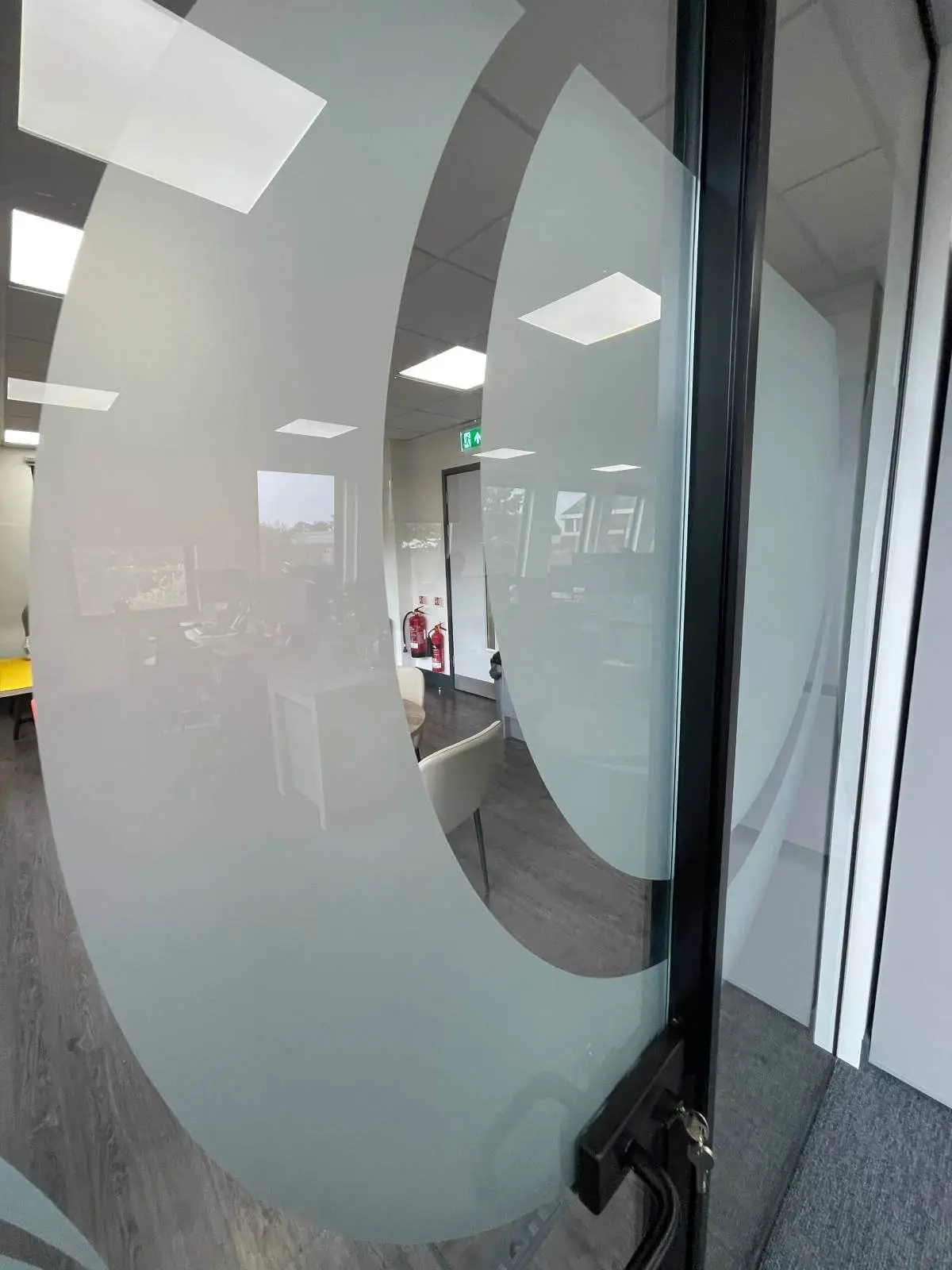 Global Mediation office space with plasterbaord ceiling, designer flooring and glass partitions 13