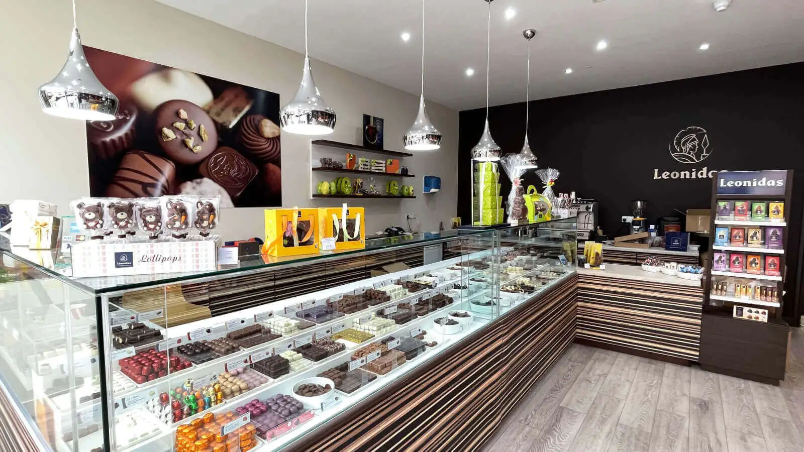 Leonidas shop space design and refurbishment 10