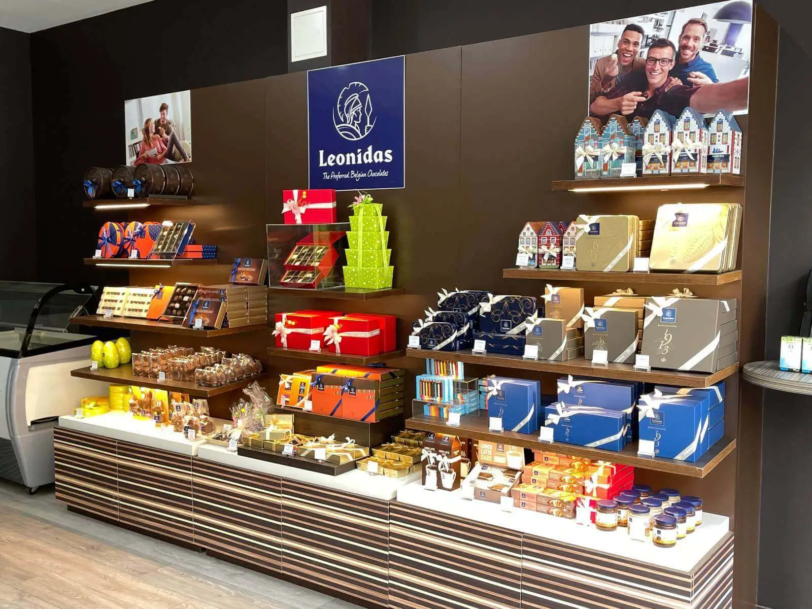 Leonidas shop space design and refurbishment 13