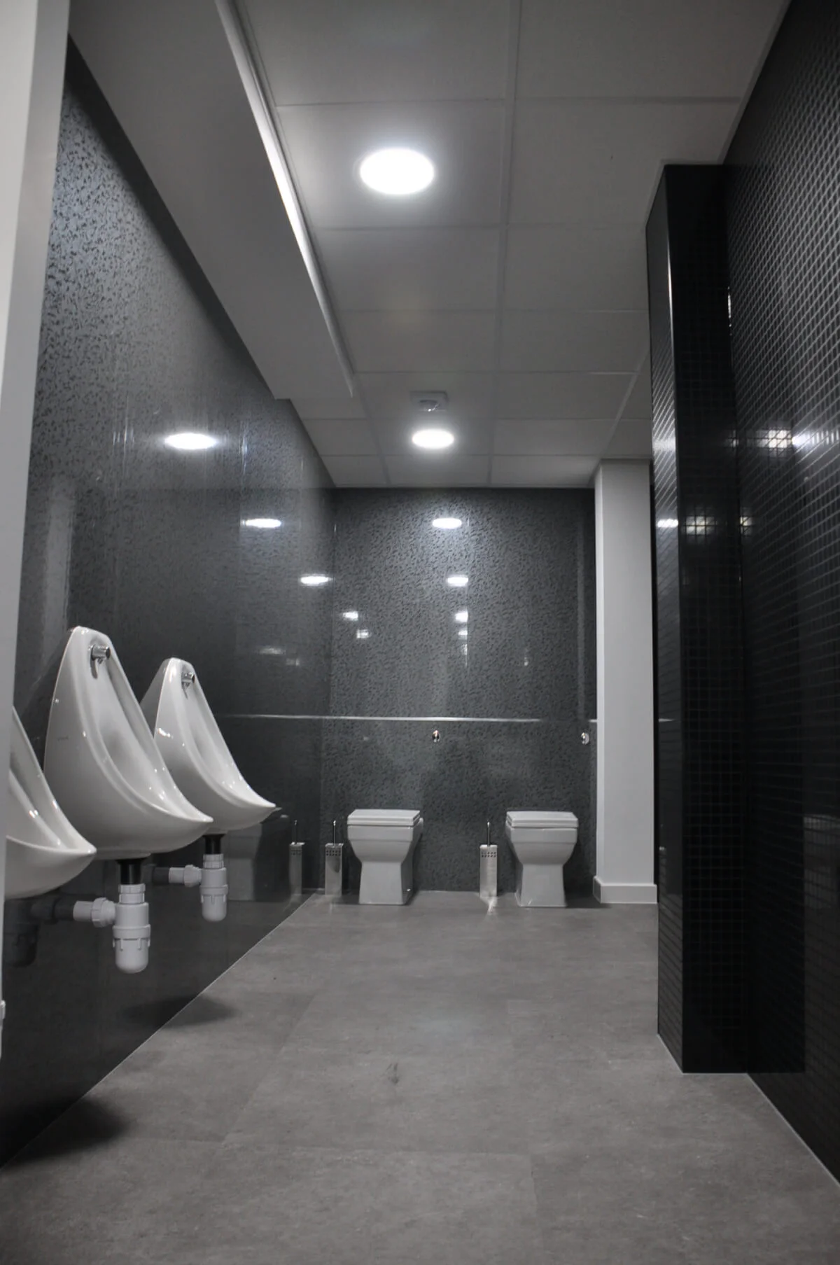 Nasco office space with designer flooring and single glazed solid stud wall glass partitions 34