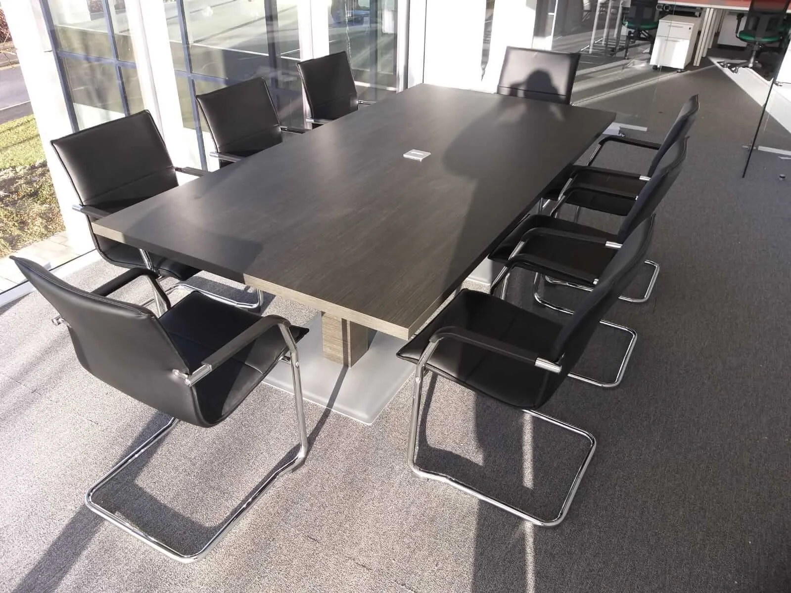 Oppo office space with designer single and back to back desks chairs and glass partitions 12