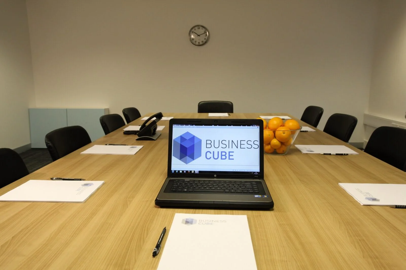 Tempus Court office with single glazed with frameless doors glass partitions and desinger furniture 9