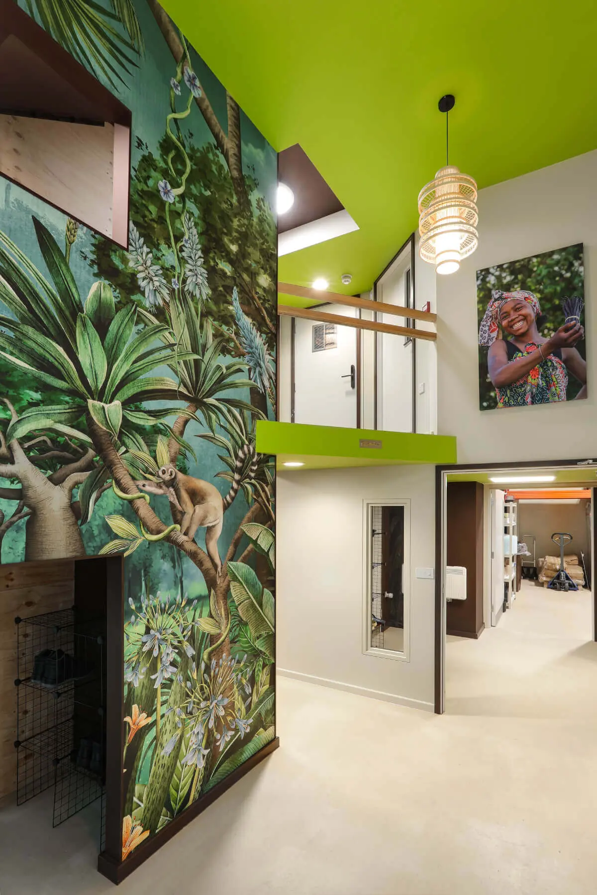 Vanilla Bazaar office space with designer furniture, laminated wood flooring, ceiling and glass partitions 4