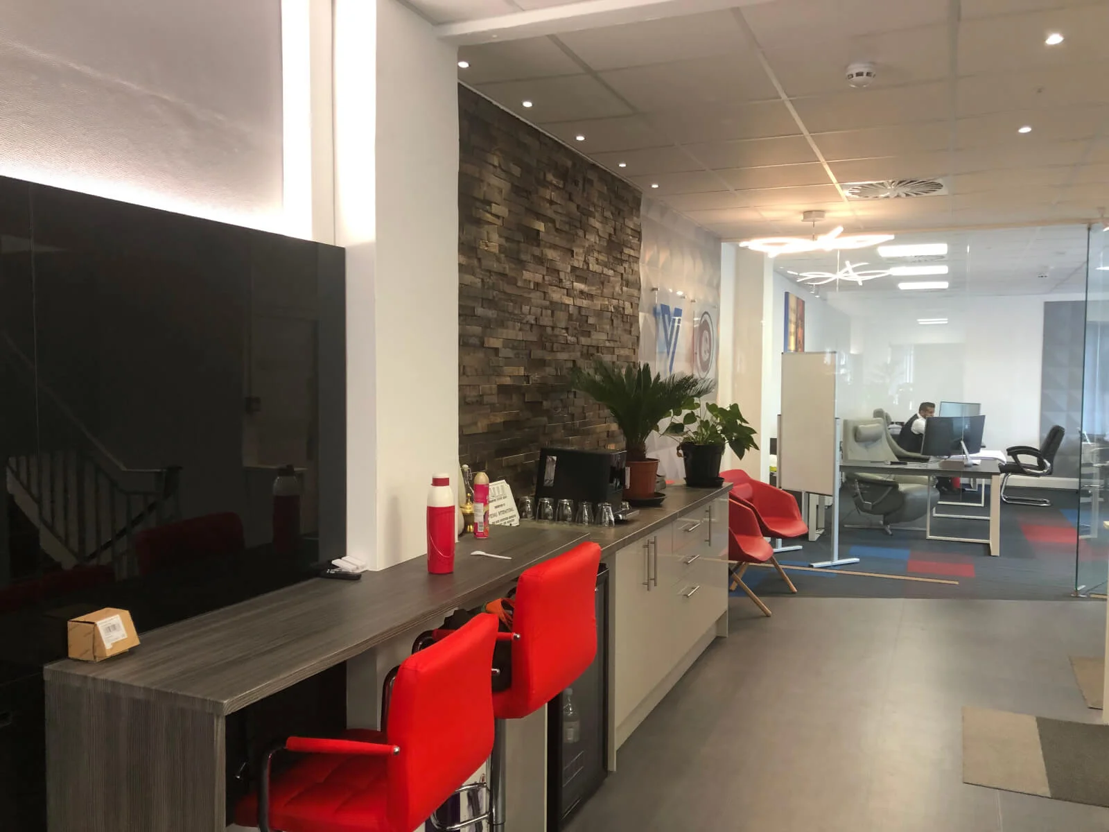 veswas office space with designer furnitures and raised flooring and suspended grid ceiling and glass partitions screen 31