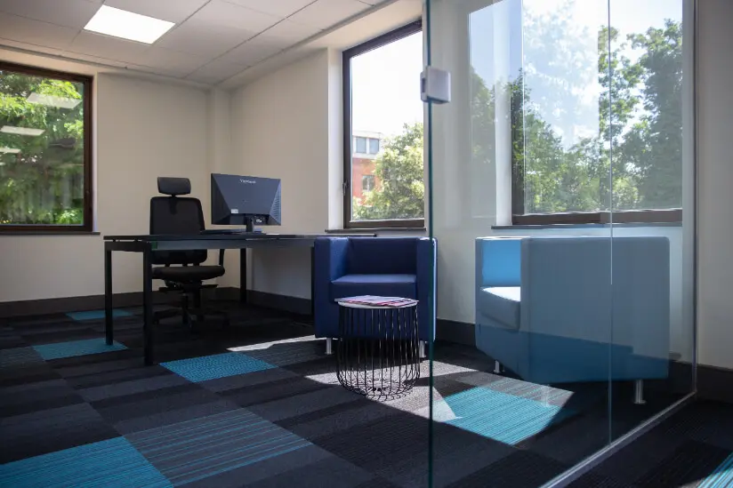 Office Furniture, London Office Furniture, London