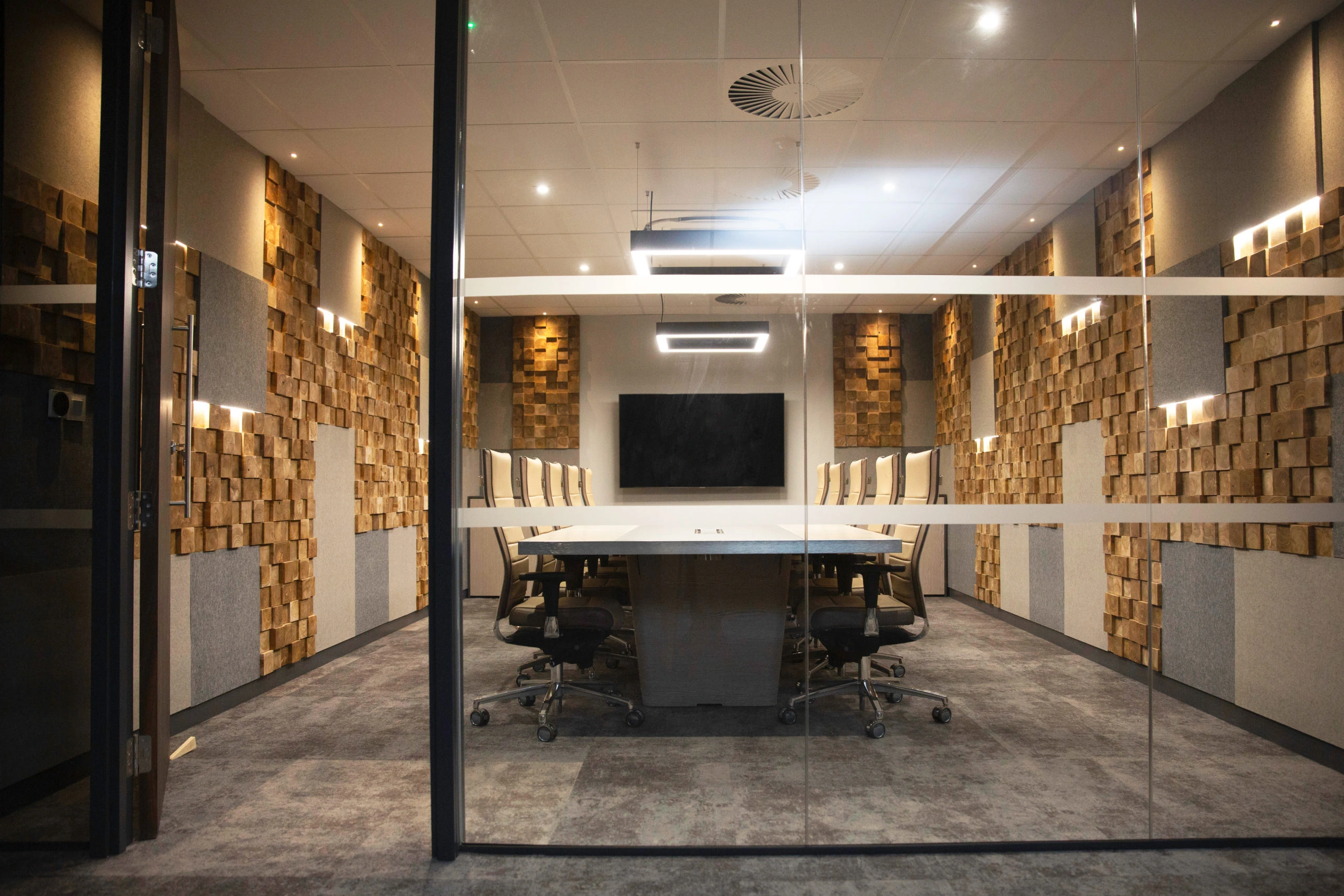 Ideal Boardroom Design, London