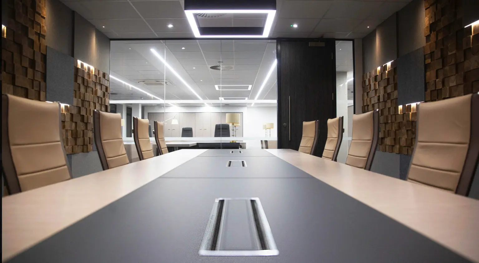 Ideal Boardroom Design, London