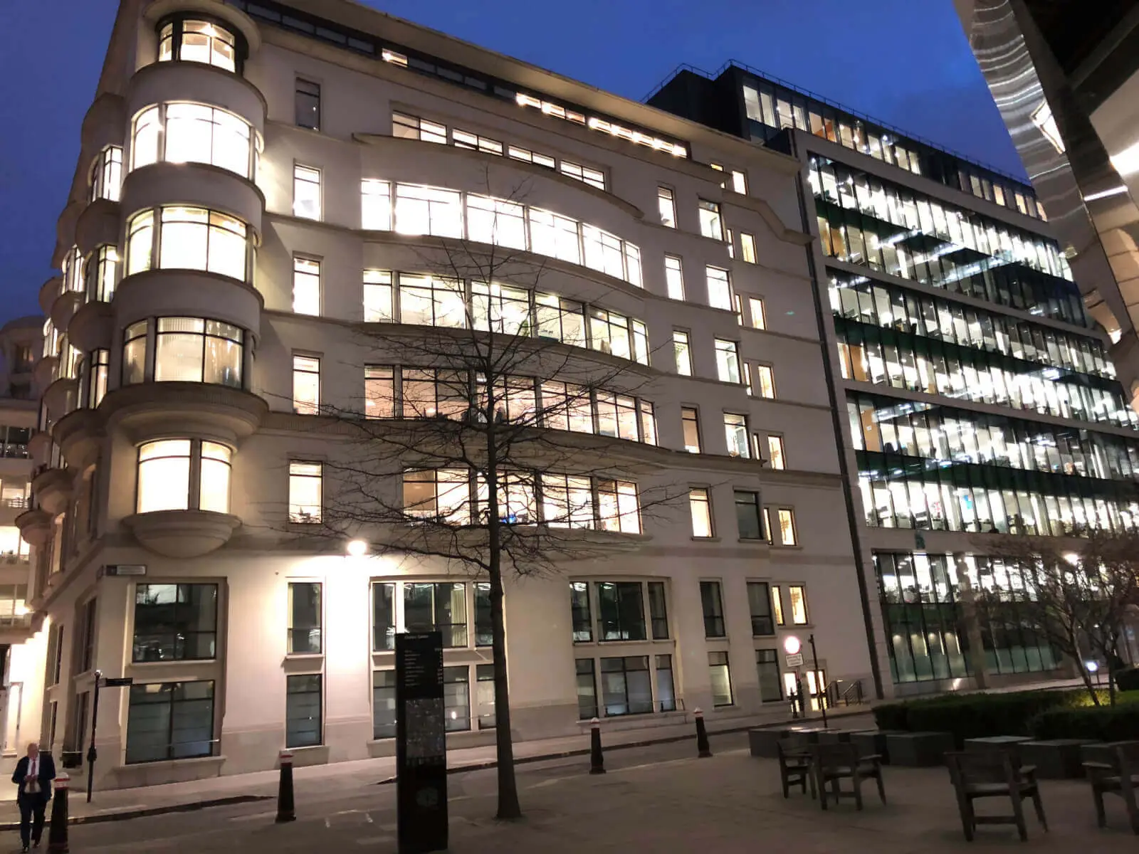 Ngage Recruitment office space with designer executive, meeting, reception, operational and breakout furniture, glass partitions and deisgner flooring 31