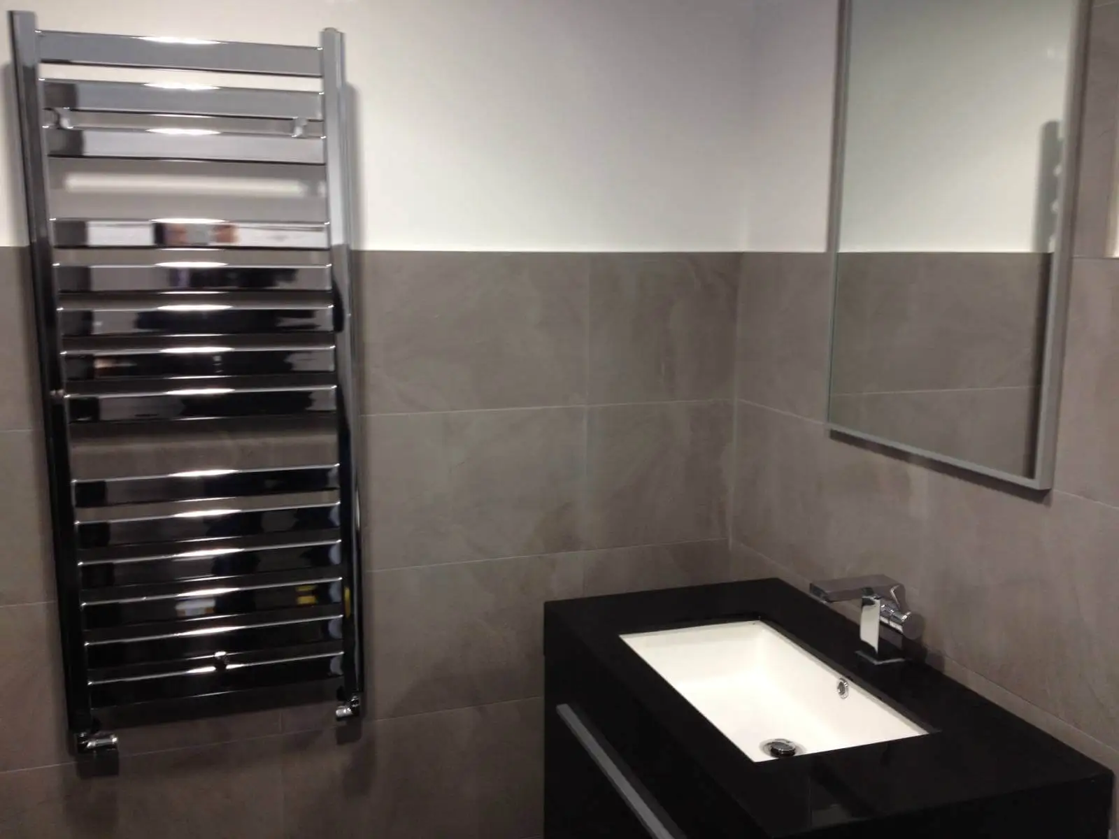 Paradox Fashion Designer Shoes with designer furniture, glass partitions, carpet tile flooring, plasterbaord Ceiling 51