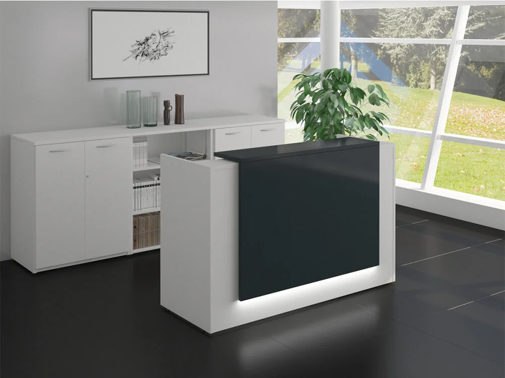 Roman 1 – Straight Reception Desk in White