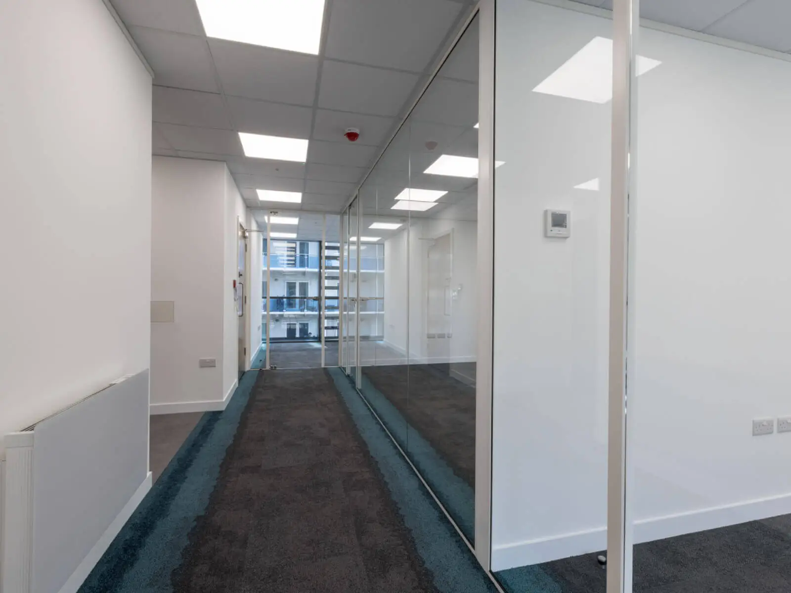 Office space design with Framed Glass Door Partitions Screen 5 Office space design with Framed Glass Door Partitions Screen 5