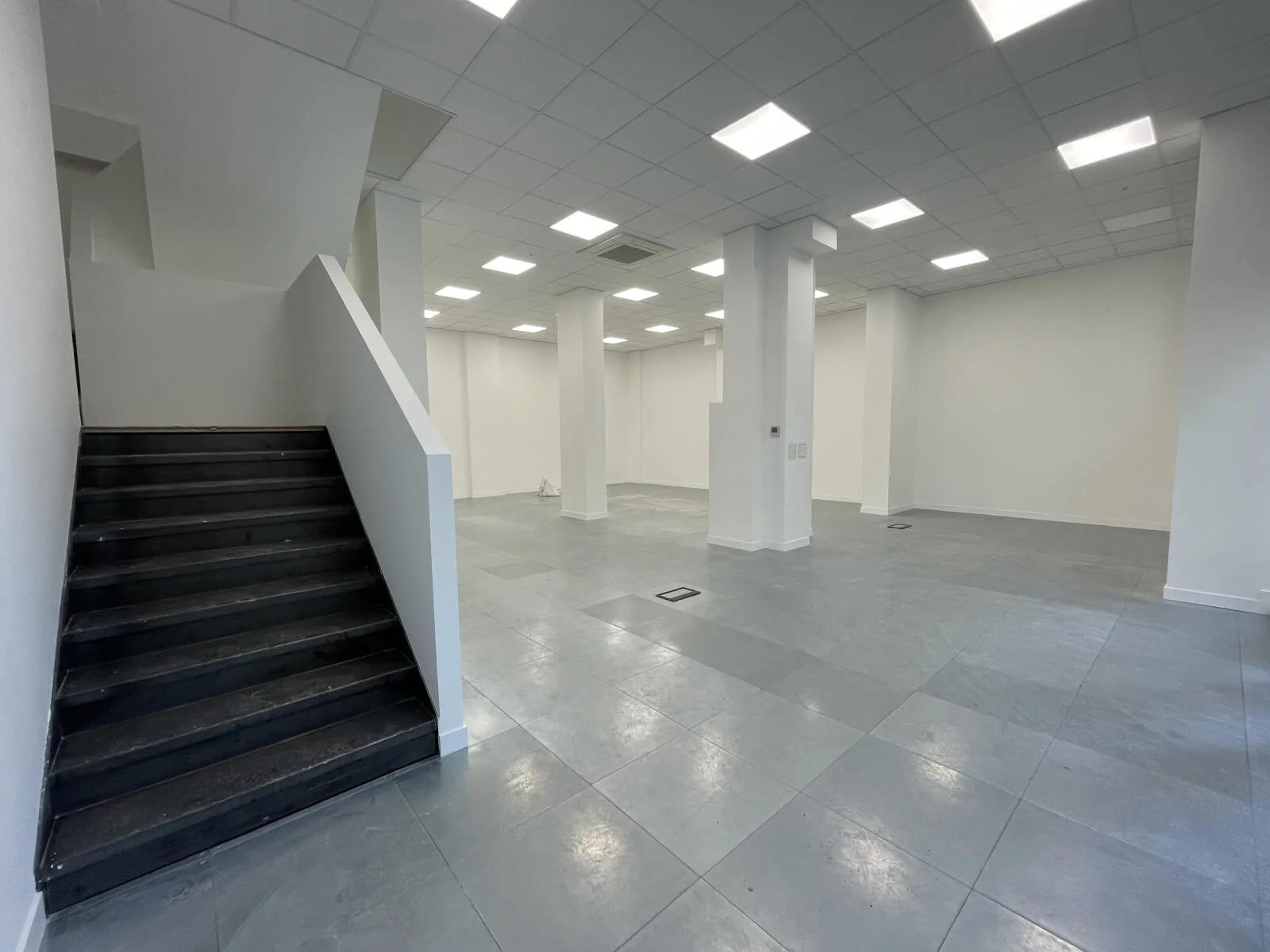 Office space refurbishment under CAT A fitout Office space refurbishment under CAT A fitout