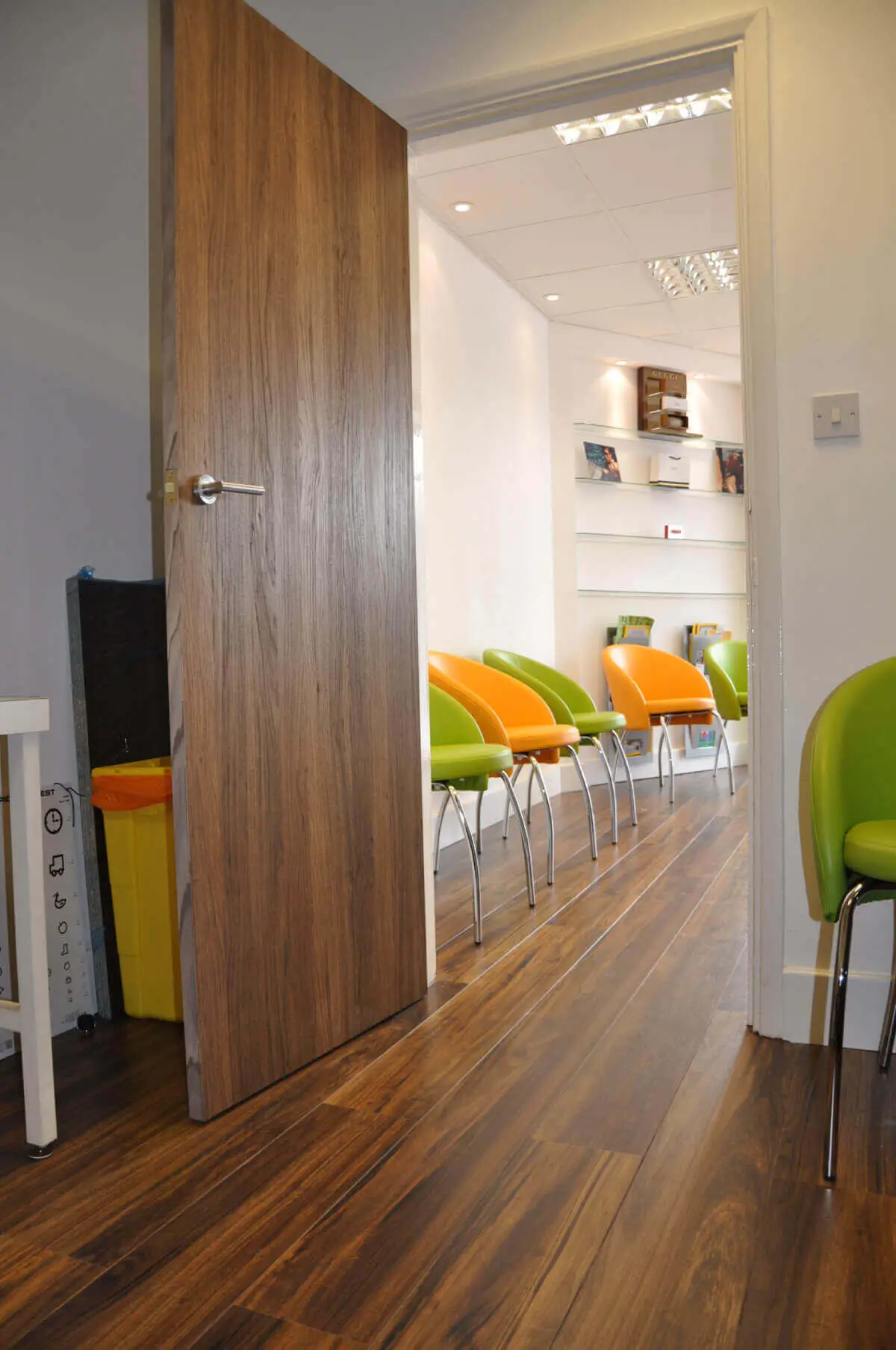 Office space with Laminated Wood Floor 4 Office space with Laminated Wood Floor 4