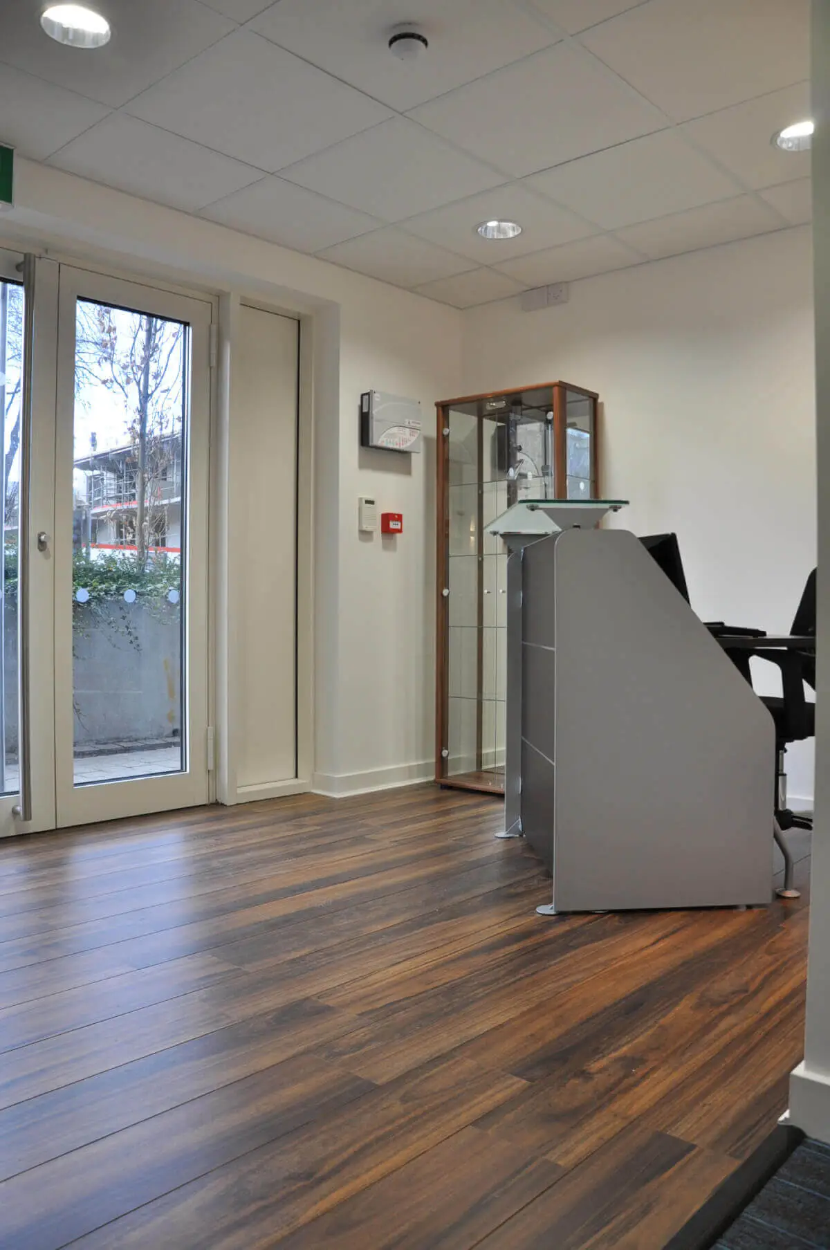 Office space with Laminated Wood Floor 2