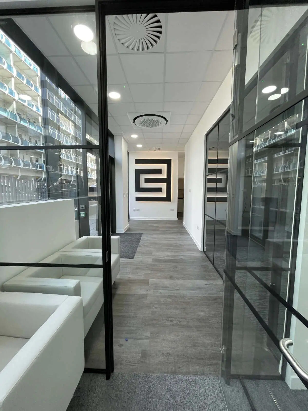 Office space design with Crittall Style Glass Partitions Screen 2