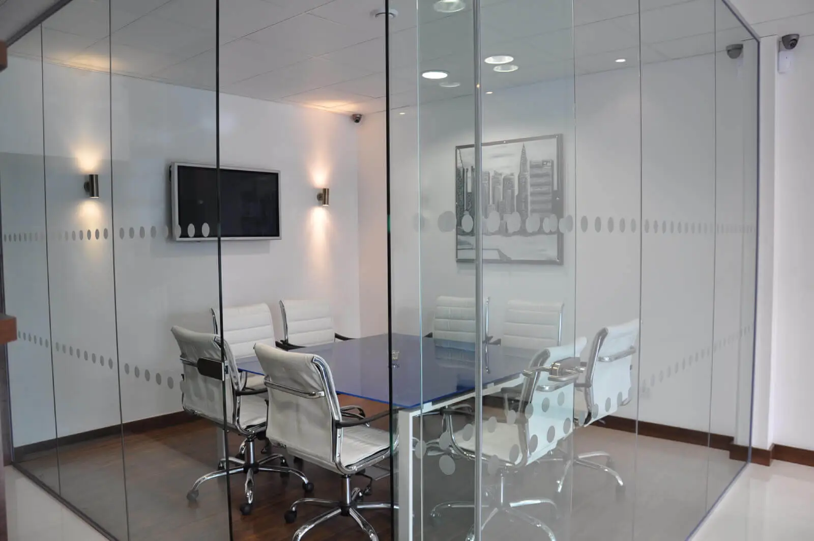Office space design with Frameless Glass Partitions Screen 14