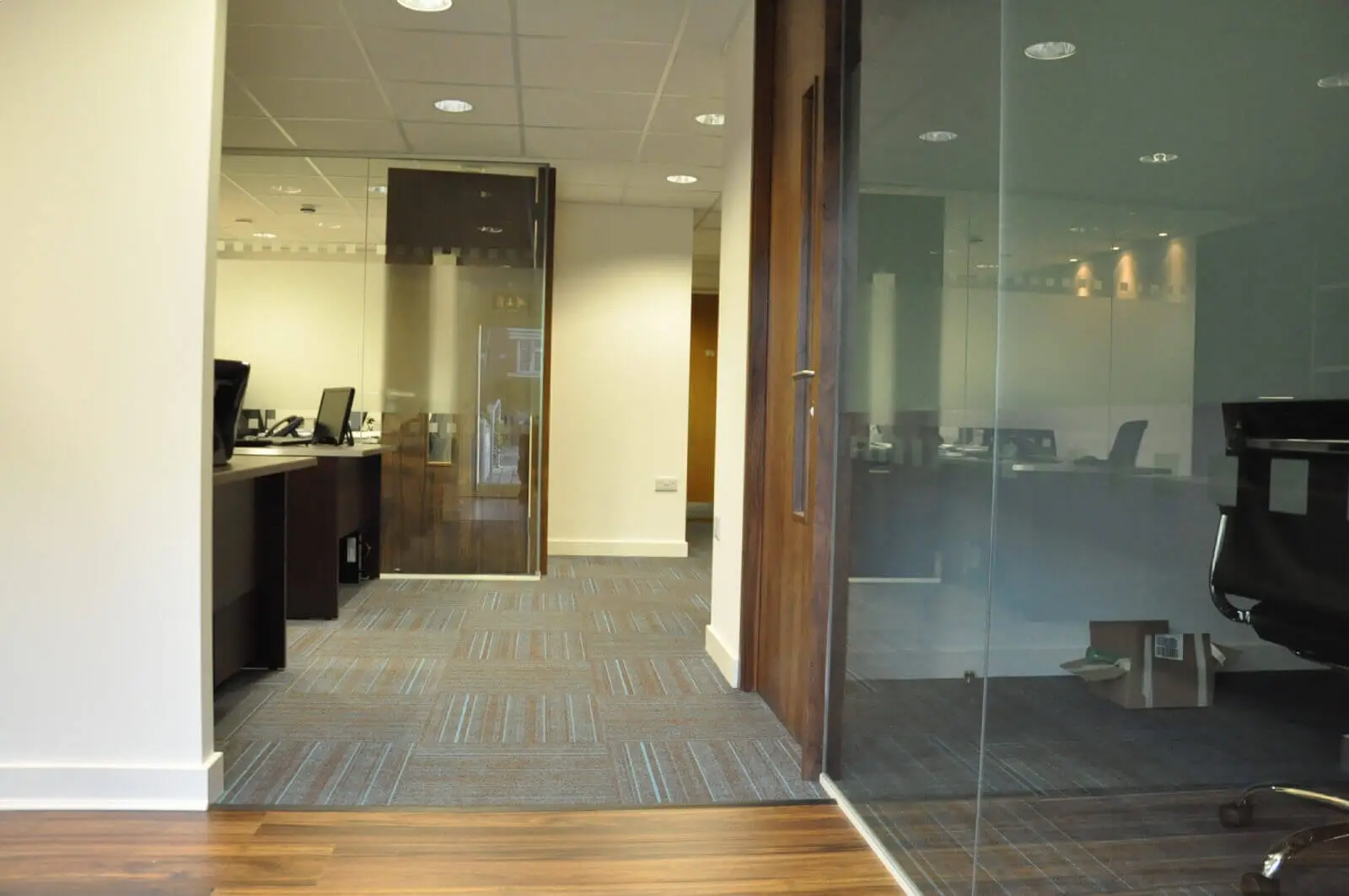 Office space design with Solid Doors Glass Partitions 2