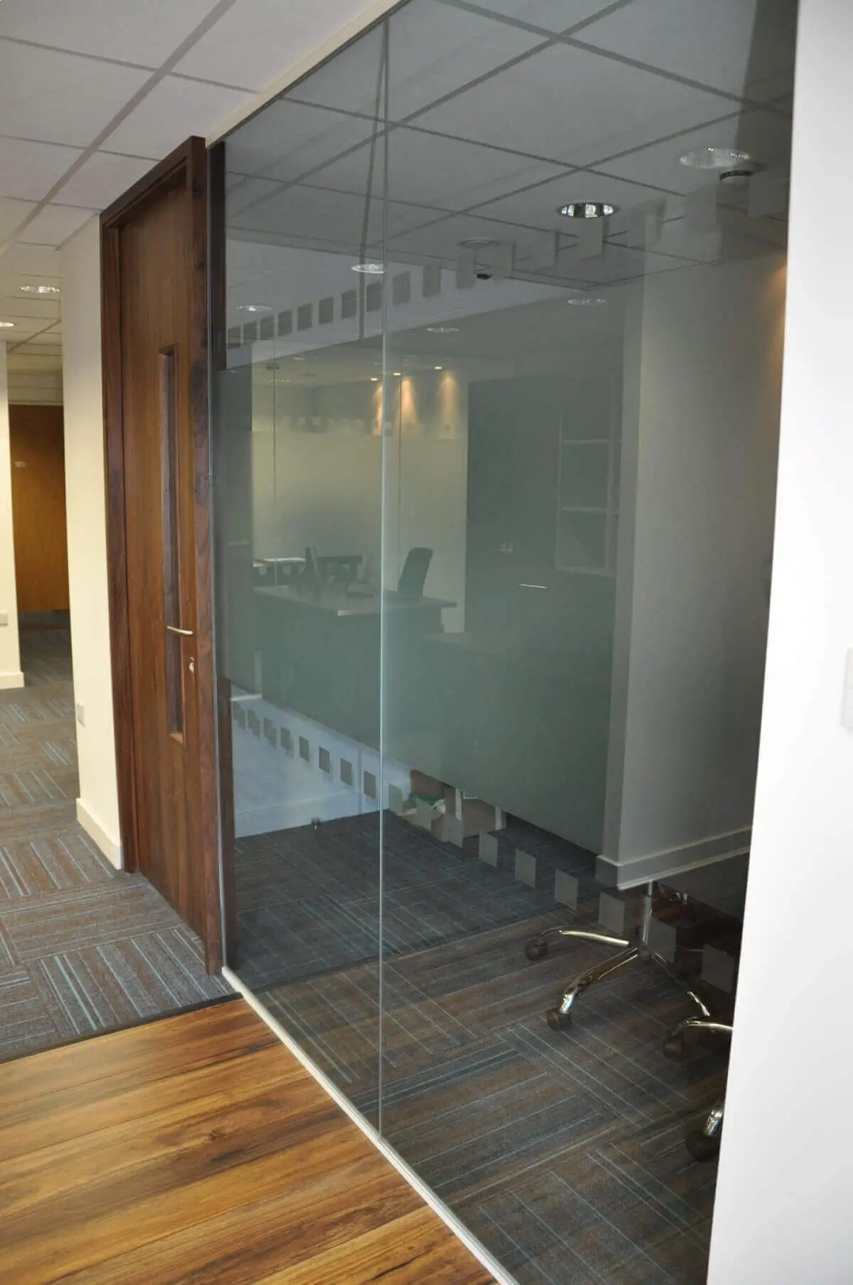 Office space design with Solid Doors Glass Partitions 8